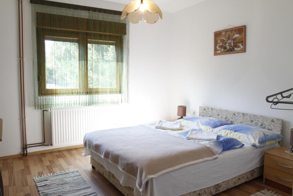House Drakulic Hotel Korenica Exterior photo